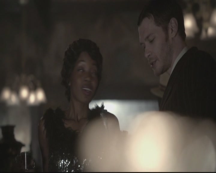 VampireDiariesWorld-dot-org_TheOriginals1x15LeGrandGuignol0076.jpg