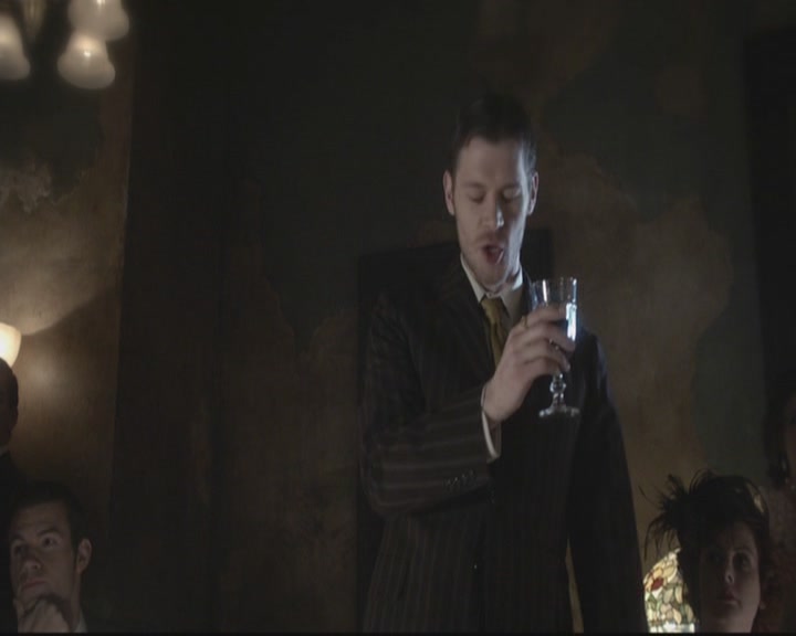 VampireDiariesWorld-dot-org_TheOriginals1x15LeGrandGuignol0400.jpg