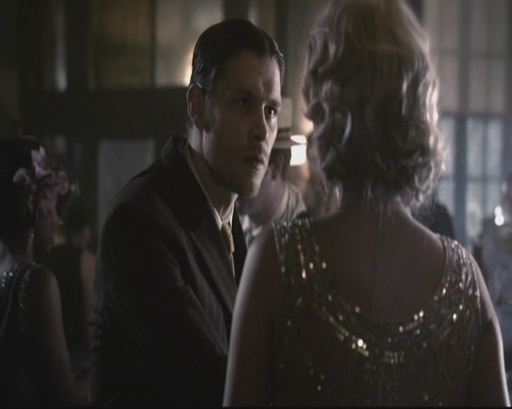 VampireDiariesWorld-dot-org_TheOriginals1x15LeGrandGuignol0450.jpg