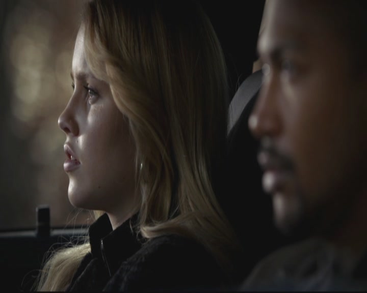 VampireDiariesWorld-dot-org_TheOriginals1x15LeGrandGuignol0530.jpg