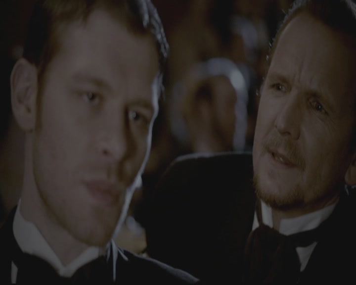 VampireDiariesWorld-dot-org_TheOriginals1x15LeGrandGuignol1756.jpg
