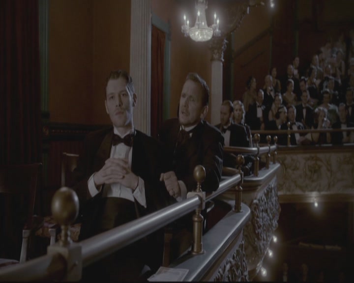VampireDiariesWorld-dot-org_TheOriginals1x15LeGrandGuignol1764.jpg