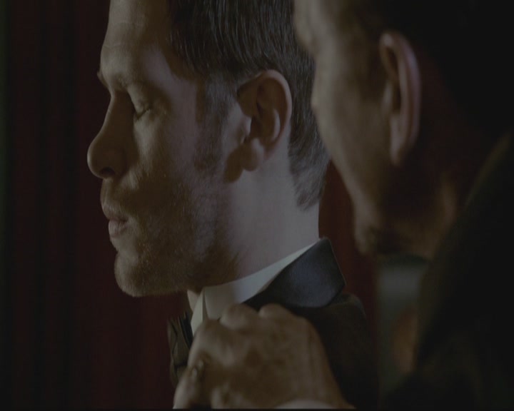 VampireDiariesWorld-dot-org_TheOriginals1x15LeGrandGuignol1781.jpg