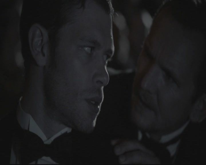 VampireDiariesWorld-dot-org_TheOriginals1x15LeGrandGuignol1801.jpg