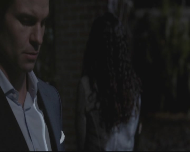 VampireDiariesWorld-dot-org_TheOriginals1x15LeGrandGuignol1939.jpg