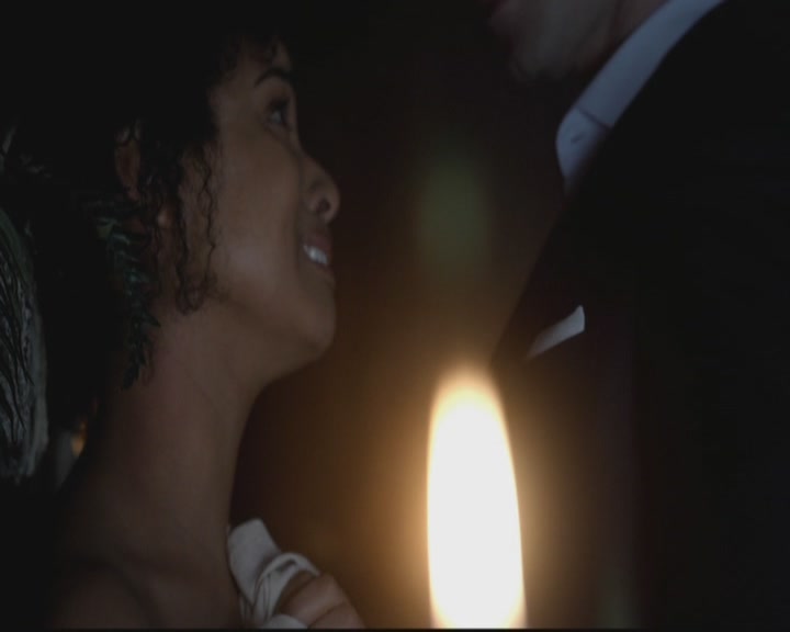 VampireDiariesWorld-dot-org_TheOriginals1x15LeGrandGuignol2131.jpg