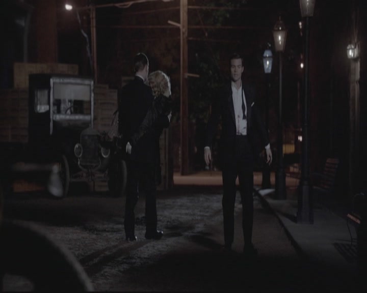 VampireDiariesWorld-dot-org_TheOriginals1x15LeGrandGuignol2212.jpg