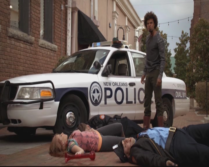 VampireDiariesWorld-dot-org_TheOriginals1x17MoonOverBourbonStreet0096.jpg VampireDiariesWorld-dot-org_TheOriginals1x17MoonOverBourbonStreet0096.jpg