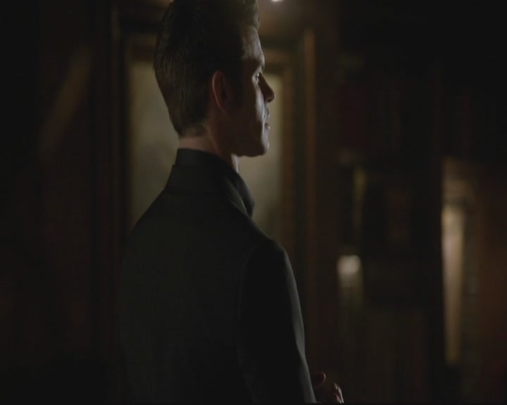 VampireDiariesWorld-dot-org_TheOriginals1x17MoonOverBourbonStreet0155.jpg