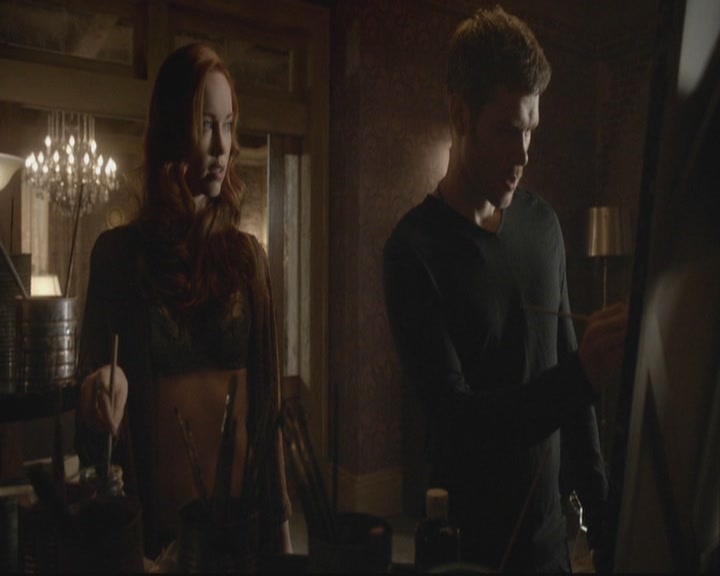 VampireDiariesWorld-dot-org_TheOriginals1x17MoonOverBourbonStreet0530.jpg