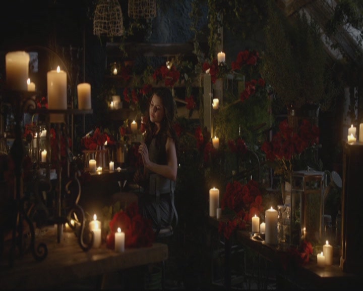 VampireDiariesWorld-dot-org_TheOriginals1x17MoonOverBourbonStreet2187.jpg
