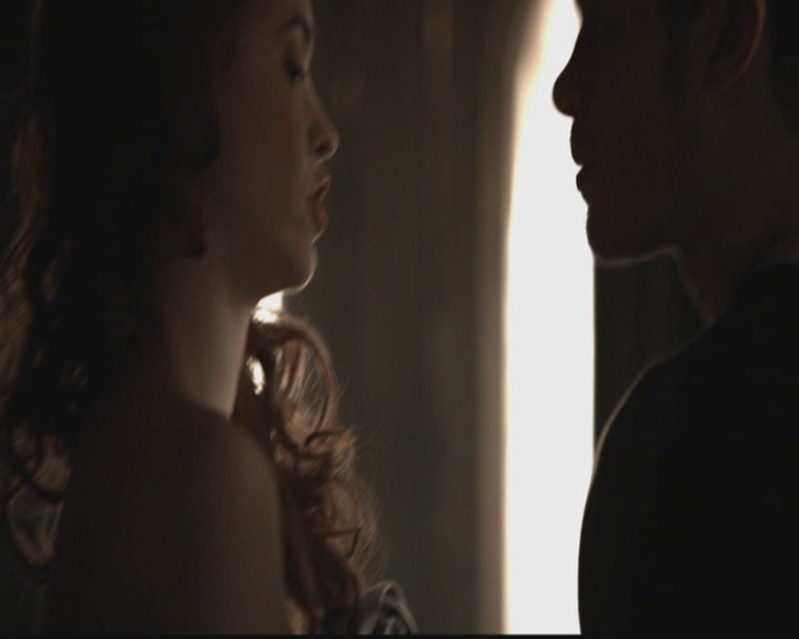 VampireDiariesWorld-dot-org_TheOriginals1x18TheBigUneasy0133.jpg
