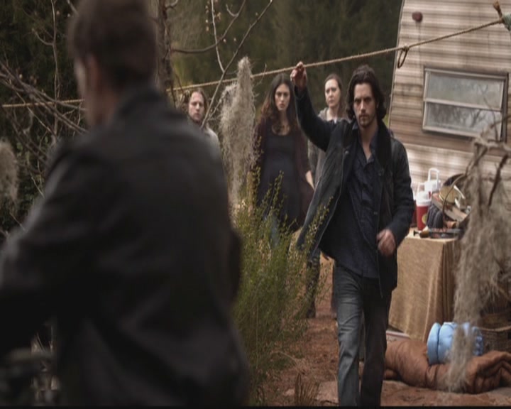 VampireDiariesWorld-dot-org_TheOriginals1x19AnUnblinkingDeath0523.jpg