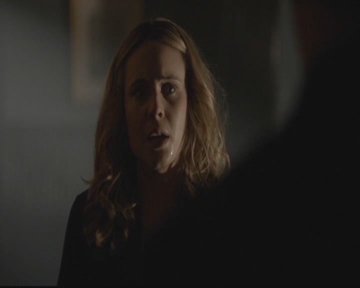 VampireDiariesWorld-dot-org_TheOriginals1x19AnUnblinkingDeath2049.jpg