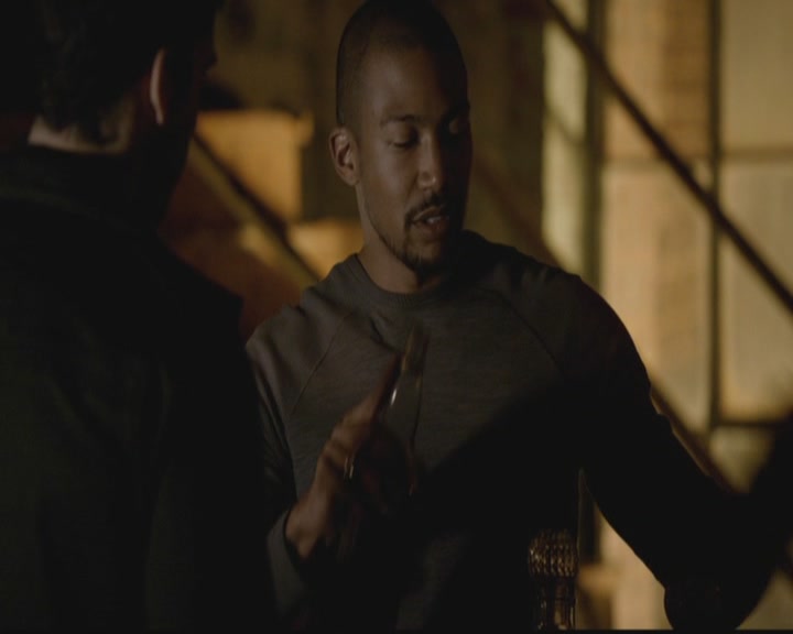 VampireDiariesWorld-dot-org_TheOriginals1x19AnUnblinkingDeath2251.jpg