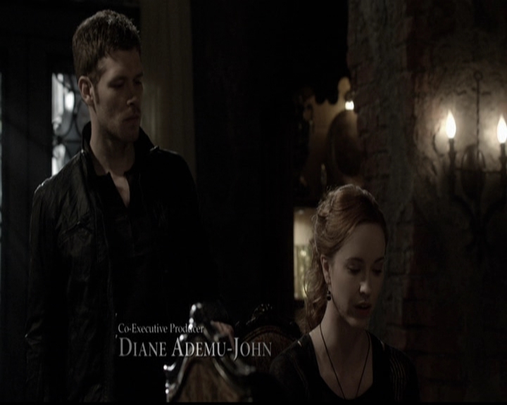 VampireDiariesWorld-dot-org_TheOriginals1x22FromACradleToAGrave0208.jpg