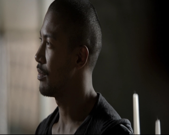 VampireDiariesWorld-dot-nl_TheOriginals-2x01Rebirth0852.jpg VampireDiariesWorld-dot-nl_TheOriginals-2x01Rebirth0852.jpg