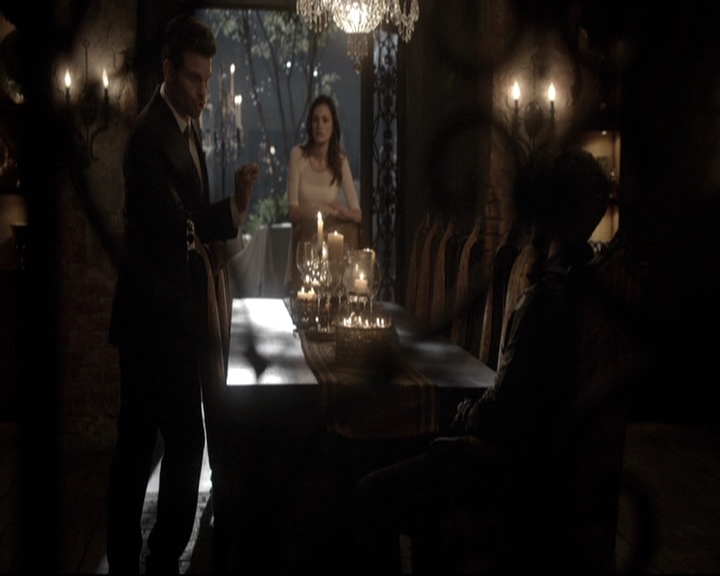 VampireDiariesWorld-dot-nl_TheOriginals-2x01Rebirth1239.jpg