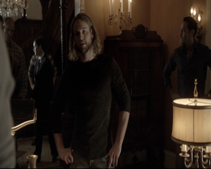 VampireDiariesWorld-dot-nl_TheOriginals-2x01Rebirth1415.jpg