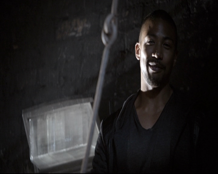VampireDiariesWorld-dot-nl_TheOriginals-2x01Rebirth1453.jpg
