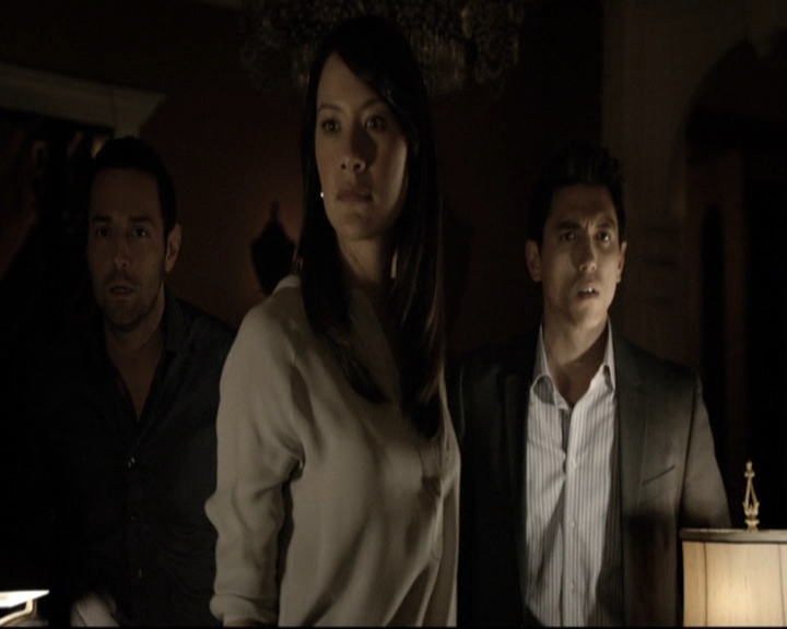 VampireDiariesWorld-dot-nl_TheOriginals-2x01Rebirth1508.jpg