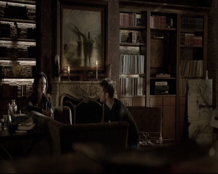 VampireDiariesWorld-dot-nl_TheOriginals-2x01Rebirth2211.jpg