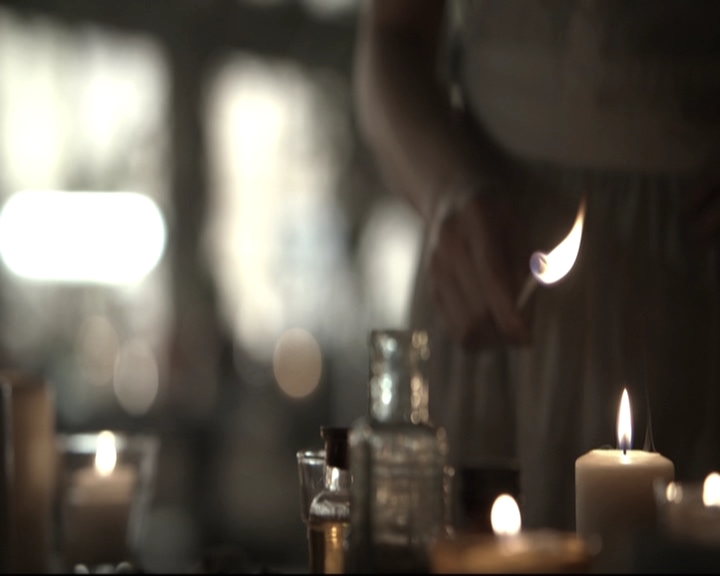 VampireDiariesWorld-dot-nl_TheOriginals-2x03EveryMothersSon0001.jpg