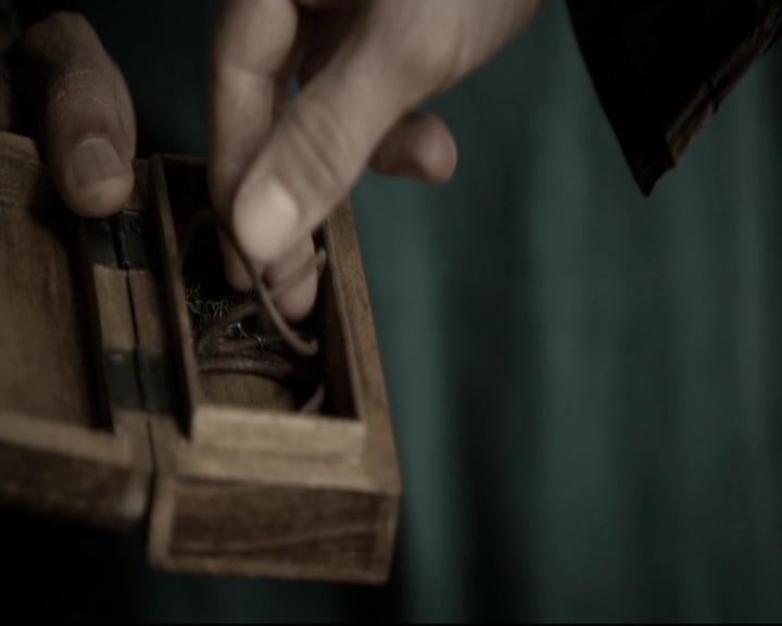 VampireDiariesWorld-dot-nl_TheOriginals-2x03EveryMothersSon0713.jpg VampireDiariesWorld-dot-nl_TheOriginals-2x03EveryMothersSon0713.jpg