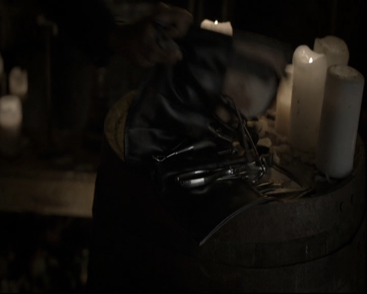 VampireDiariesWorld-dot-nl_TheOriginals-2x03EveryMothersSon0878.jpg VampireDiariesWorld-dot-nl_TheOriginals-2x03EveryMothersSon0878.jpg