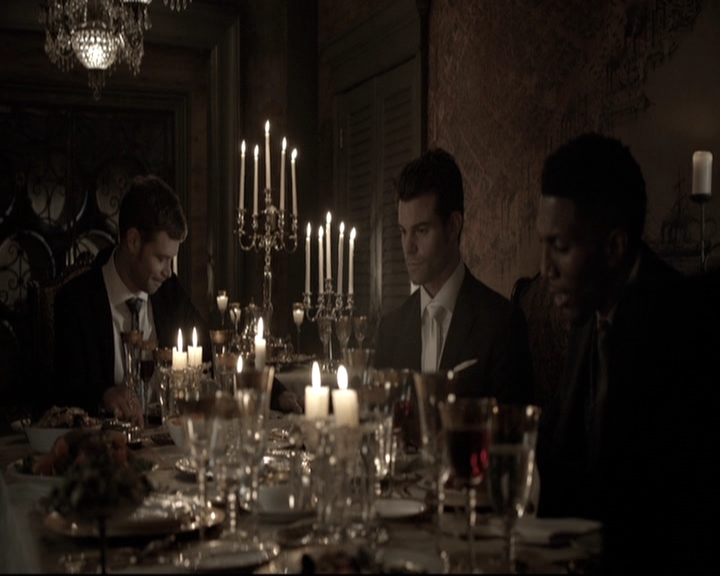 VampireDiariesWorld-dot-nl_TheOriginals-2x03EveryMothersSon1479.jpg