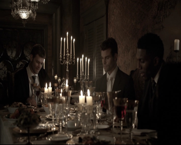 VampireDiariesWorld-dot-nl_TheOriginals-2x03EveryMothersSon1480.jpg VampireDiariesWorld-dot-nl_TheOriginals-2x03EveryMothersSon1480.jpg