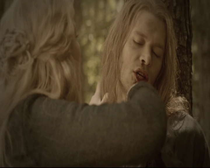 VampireDiariesWorld-dot-nl_TheOriginals-2x03EveryMothersSon1522.jpg VampireDiariesWorld-dot-nl_TheOriginals-2x03EveryMothersSon1522.jpg