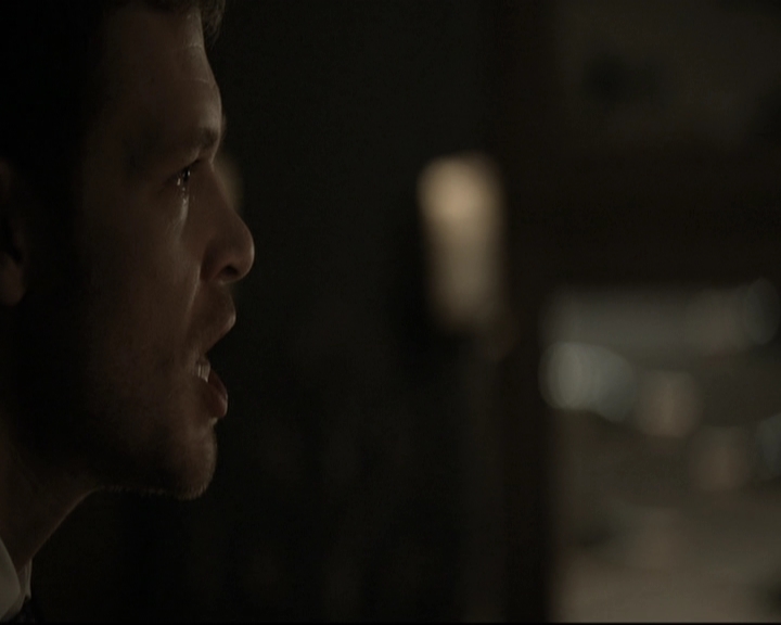VampireDiariesWorld-dot-nl_TheOriginals-2x03EveryMothersSon1629.jpg