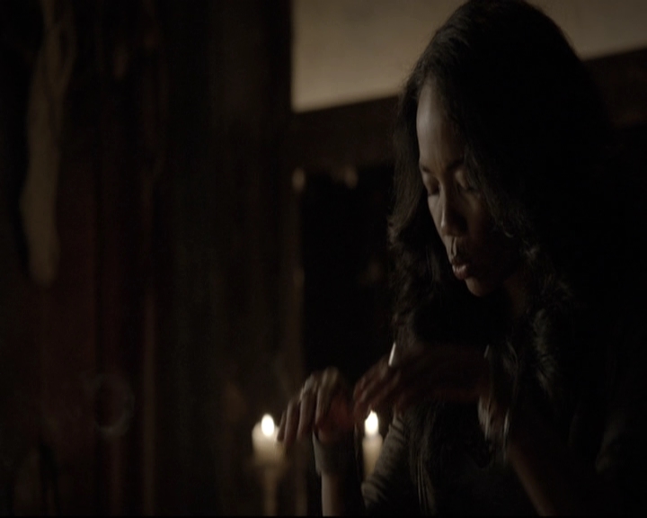 VampireDiariesWorld-dot-nl_TheOriginals-2x03EveryMothersSon1677.jpg