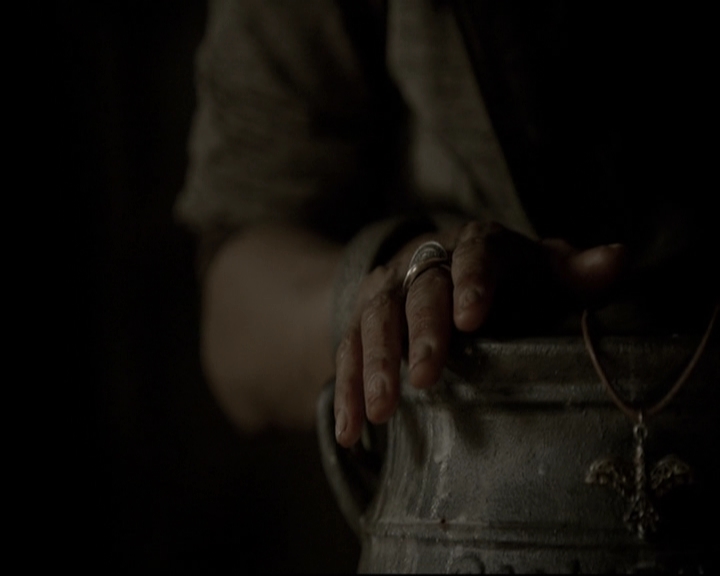 VampireDiariesWorld-dot-nl_TheOriginals-2x03EveryMothersSon1701.jpg