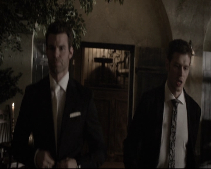 VampireDiariesWorld-dot-nl_TheOriginals-2x03EveryMothersSon1798.jpg
