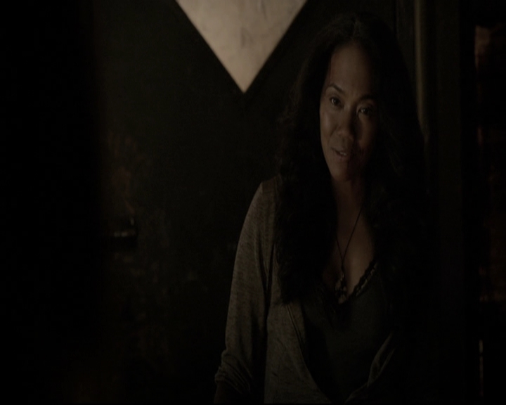 VampireDiariesWorld-dot-nl_TheOriginals-2x03EveryMothersSon1812.jpg
