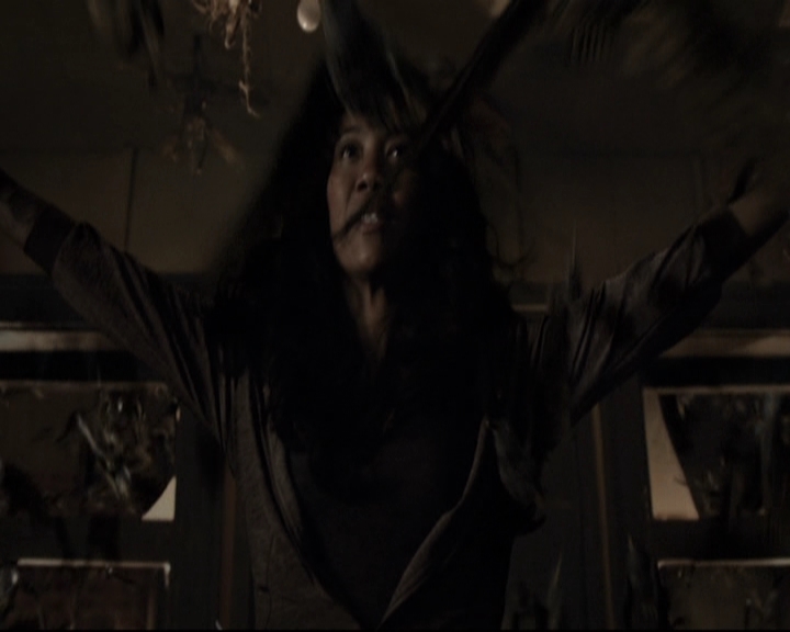 VampireDiariesWorld-dot-nl_TheOriginals-2x03EveryMothersSon1947.jpg VampireDiariesWorld-dot-nl_TheOriginals-2x03EveryMothersSon1947.jpg