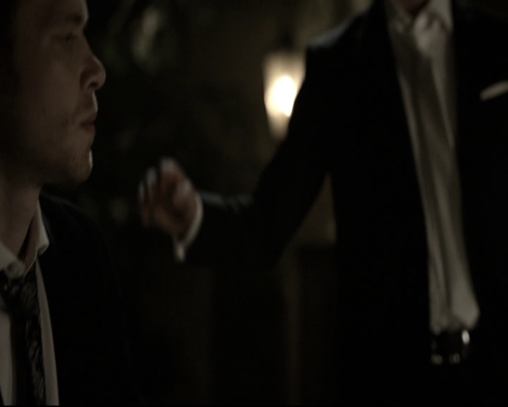 VampireDiariesWorld-dot-nl_TheOriginals-2x03EveryMothersSon2262.jpg