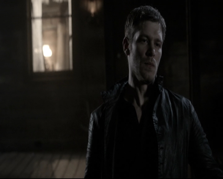 VampireDiariesWorld-dot-nl_TheOriginals-2x04LiveAndLetDie1938.jpg VampireDiariesWorld-dot-nl_TheOriginals-2x04LiveAndLetDie1938.jpg