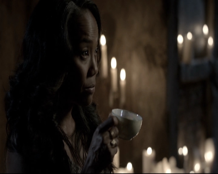 VampireDiariesWorld-dot-nl_TheOriginals-2x05RedDoor0036.jpg