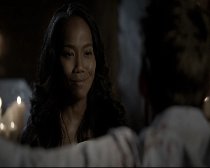 VampireDiariesWorld-dot-nl_TheOriginals-2x05RedDoor0041.jpg