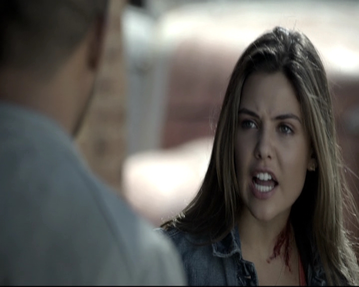 VampireDiariesWorld-dot-nl_TheOriginals-2x05RedDoor1942.jpg