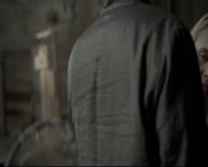 VampireDiariesWorld-dot-nl_TheOriginals-2x05RedDoor1993.jpg