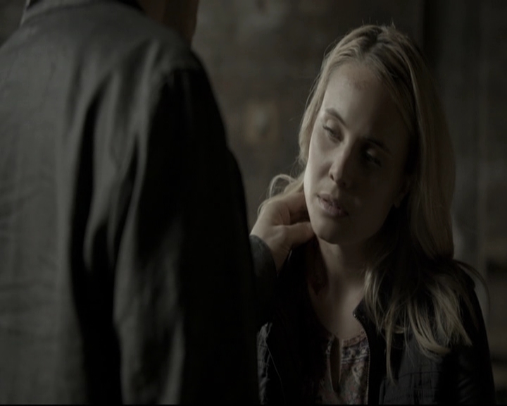 VampireDiariesWorld-dot-nl_TheOriginals-2x05RedDoor1995.jpg