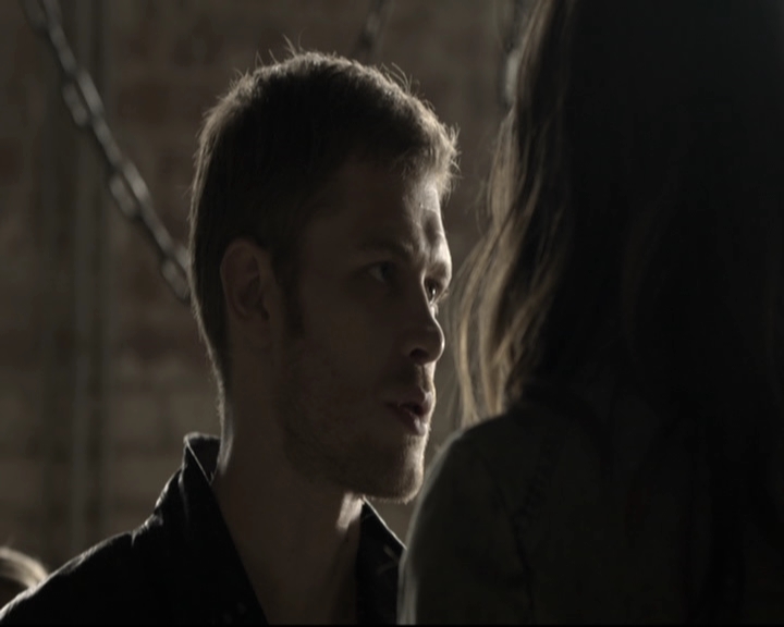 VampireDiariesWorld-dot-nl_TheOriginals-2x05RedDoor2030.jpg