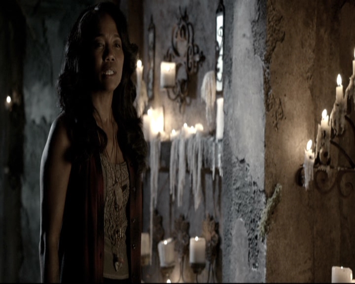 VampireDiariesWorld-dot-nl_TheOriginals-2x05RedDoor2055.jpg