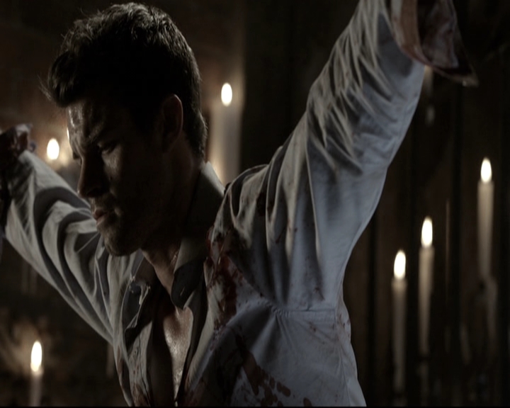 VampireDiariesWorld-dot-nl_TheOriginals-2x05RedDoor2064.jpg