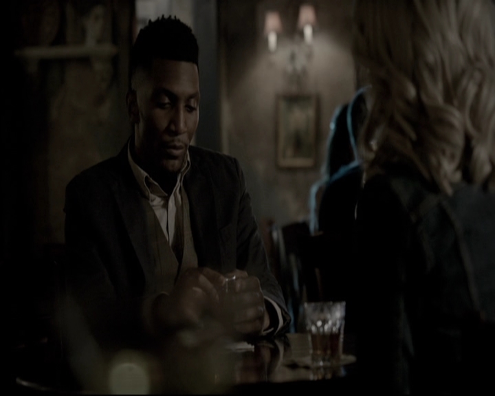 VampireDiariesWorld_dot_nl-TheOriginals_2x06WheelInsidetheWheel1524.jpg