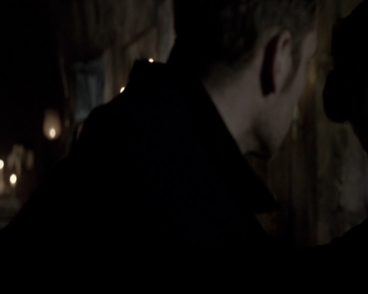 VampireDiariesWorld_dot_nl-TheOriginals_2x06WheelInsidetheWheel2011.jpg VampireDiariesWorld_dot_nl-TheOriginals_2x06WheelInsidetheWheel2011.jpg